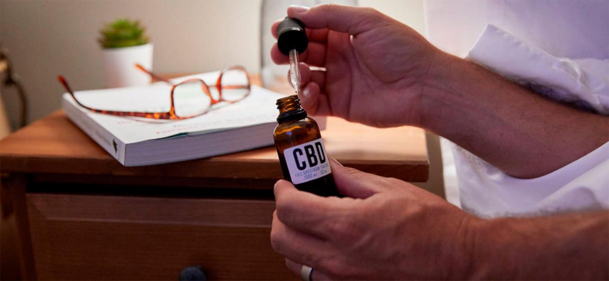 7 Best CBD Oils For Parkinson's Disease In 2024 Reviews: 📝 Your Full ...